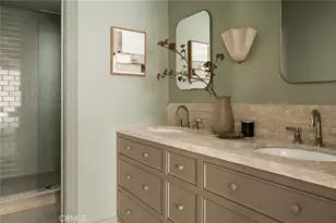 933 S Sycamore Ave, Los Angeles, CA 90036 - Photo 16