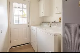 21752 Pacific Coast Hwy, Huntington Beach, CA 92646 - Photo 10