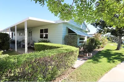 16742 Lake Knoll Lane #187, Yorba Linda, CA 92886 - Photo 4