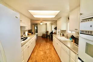 16742 Lake Knoll Ln, Yorba Linda, CA 92886 - Photo 28