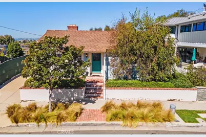 525 Hazel Drive, Corona del Mar, CA 92625 - Photo 2