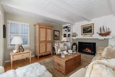 525 Hazel Drive, Corona del Mar, CA 92625 - Photo 4