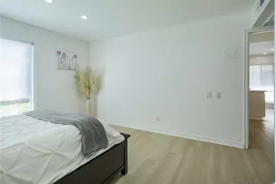 2815 S Fairview #G, Santa Ana, CA 92704 - Photo 12
