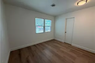 8108 Yarmouth, Reseda, CA 91335 - Photo 12