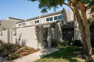 18644 Applewood, Huntington Beach, CA 92646 - Photo 2