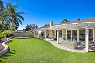 23752 Via Navarra, Mission Viejo, CA 92691 - Photo 4
