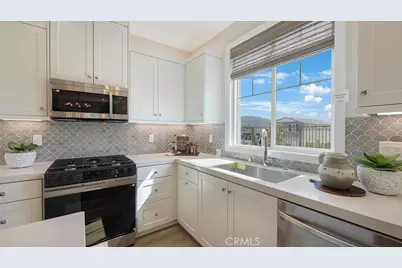 2155 Aneto Way, Santa Paula, CA 93060 - Photo 1