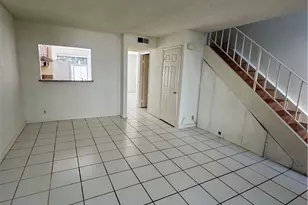 25885 Trabuco Rd, Lake Forest, CA 92630 - Photo 4
