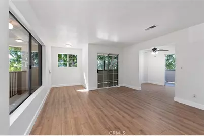 569 E Street #1, Chula Vista, CA 91910 - Photo 6