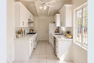 1871 Glenpark, Pomona, CA 91768 - Photo 8