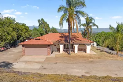 14336 Judy Ann Drive, Riverside, CA 92503 - Photo 10