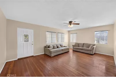 1135 Larch, Inglewood, CA 90301 - Photo 6