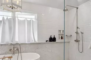 209 Diamond Ave, Newport Beach, CA 92662 - Photo 36