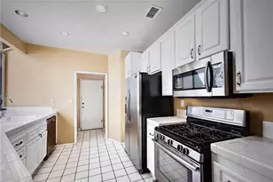 7 Headland, Aliso Viejo, CA 92656 - Photo 2