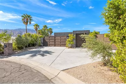 2600 E Vincentia, Palm Springs, CA 92262 - Photo 4