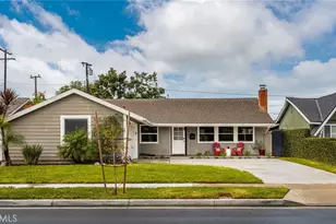 17751 Lewis, Huntington Beach, CA 92647 - Photo 1