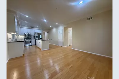 31 Regal, Irvine, CA 92620 - Photo 2
