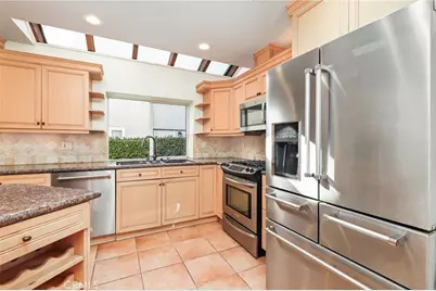 27104 Pinario, Mission Viejo, CA 92692 - Photo 16