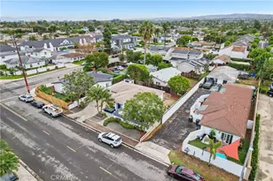 2346 Elden, Costa Mesa, CA 92627 - Photo 32