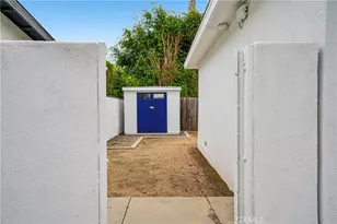 2346 Elden, Costa Mesa, CA 92627 - Photo 26