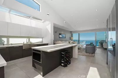 1049 Baja, Laguna Beach, CA 92651 - Photo 10