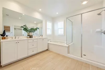 111 Omar, Irvine, CA 92620 - Photo 24