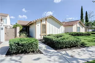 11 Orchard, Irvine, CA 92618 - Photo 4