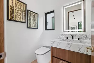 2910 Bayside, Corona del Mar, CA 92625 - Photo 6