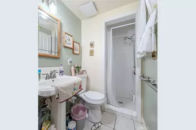 2333 S Shelton Street, Santa Ana, CA 92707 - Photo 20