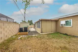 2333 S Shelton St, Santa Ana, CA 92707 - Photo 30
