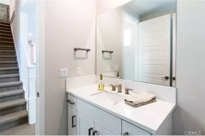 323 Sawbuck, Irvine, CA 92618 - Photo 22