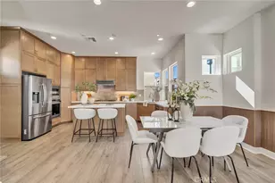 347 Novel, Irvine, CA 92618 - Photo 2