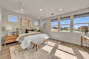 347 Novel, Irvine, CA 92618 - Photo 16