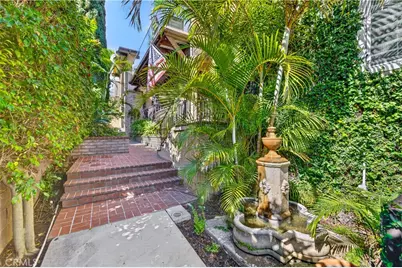 145 A Bennett Avenue, Long Beach, CA 90803 - Photo 4