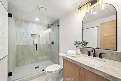 4 Skysail, Newport Beach, CA 92625 - Photo 30