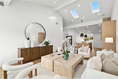 4 Skysail, Newport Beach, CA 92625 - Photo 6