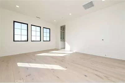457 Treeline, Irvine, CA 92602 - Photo 34