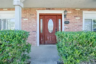 2906 E Collyer Ln, Anaheim, CA 92806 - Photo 2