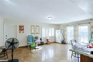 2906 E Collyer Ln, Anaheim, CA 92806 - Photo 10