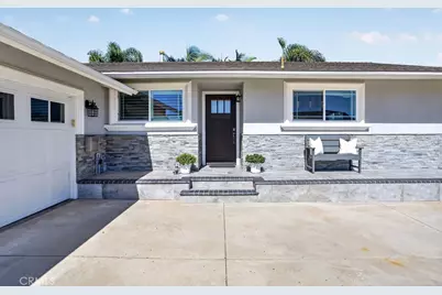 8391 Enfield Circle, Huntington Beach, CA 92646 - Photo 4