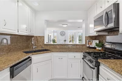 27959 Mazagon #163, Mission Viejo, CA 92692 - Photo 2