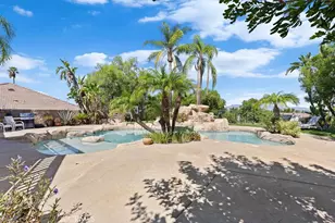135 Custer Cir, Corona, CA 92881 - Photo 40