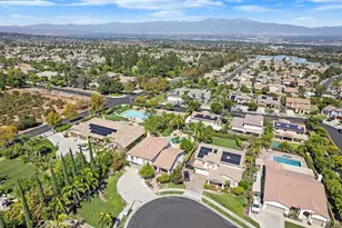 135 Custer Cir, Corona, CA 92881 - Photo 4