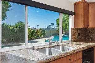 15581 Wild Plum Cir, Huntington Beach, CA 92647 - Photo 14