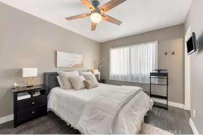 6226 1/2 Shoup, Woodland Hills, CA 91367 - Photo 16