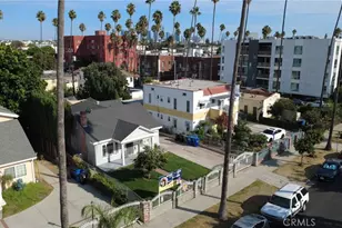 210 N Berendo St, Los Angeles, CA 90004 - Photo 4