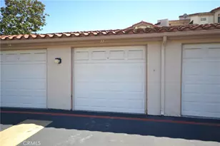 16542 Blackbeard, Huntington Beach, CA 92649 - Photo 14