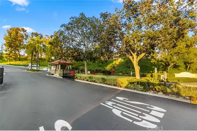 23743 Calle Azorin, Mission Viejo, CA 92692 - Photo 24