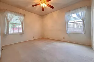 2913 Candlewood St, Lakewood, CA 90712 - Photo 20