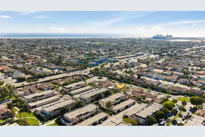 9692 Brookhaven, Huntington Beach, CA 92646 - Photo 42